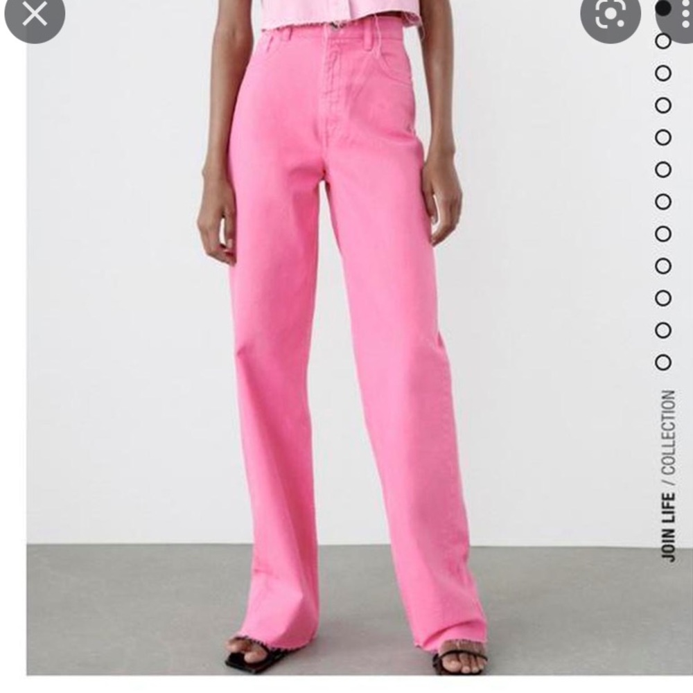 Zara baggy high rise pink jeans size 6